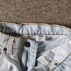 Vintage Levi's Relaxed Fit Light Blue Jeans 90s 5-Pocket Mid Rise